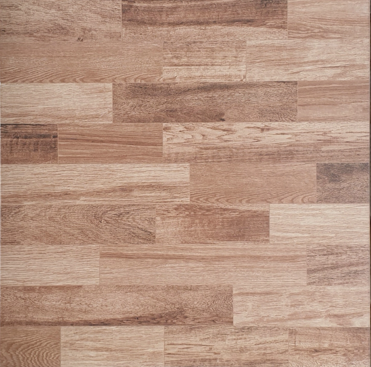 Pinheiro Mogno 45x45 MT